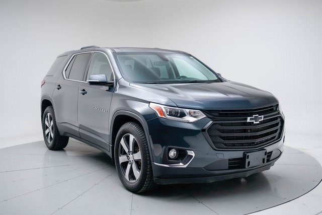 Used 2018 Chevrolet Traverse LT w/ LPO, Black Accent Package image 16