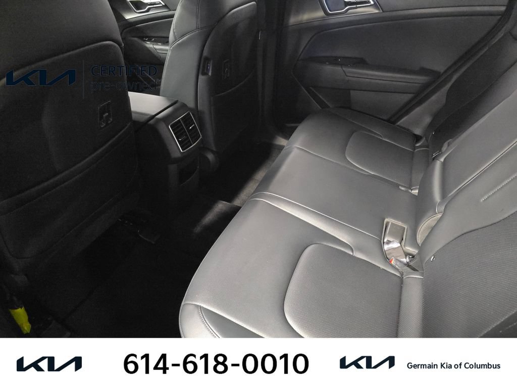 Certified 2025 Kia Sportage EX w/ EX Premium Package AWD/4WD image 19