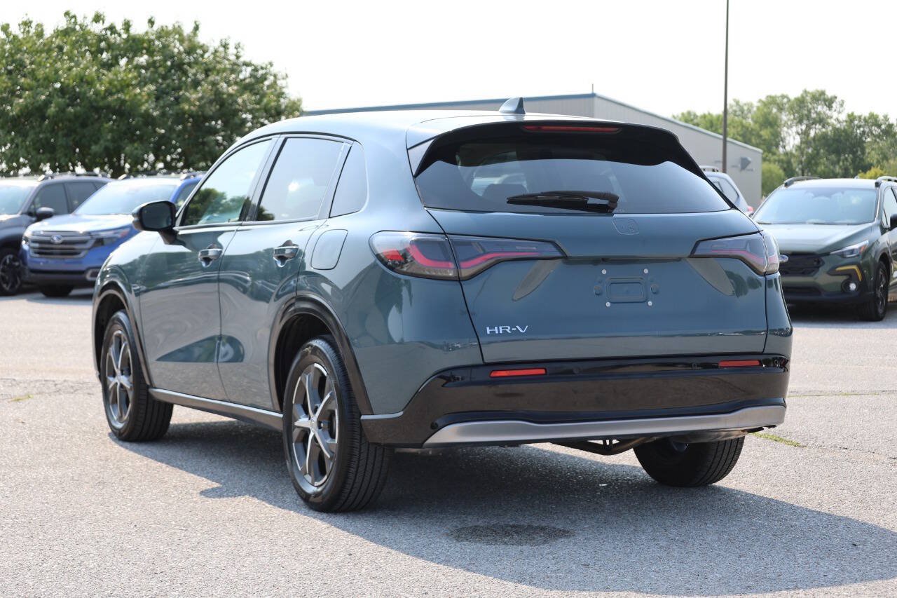 Used 2024 Honda HR-V EX-L image 11