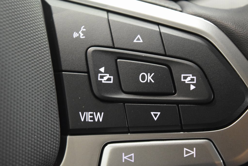 New 2025 Volkswagen Tiguan S image 13