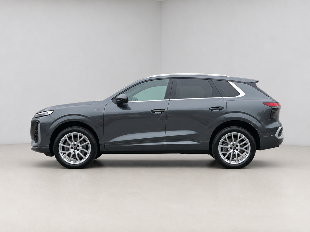 New 2026 Audi Q3 quattro 2.0T AWD/4WD image 5