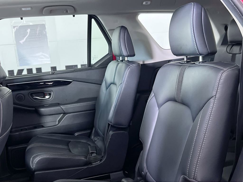 Used 2024 Honda Pilot Touring image 25