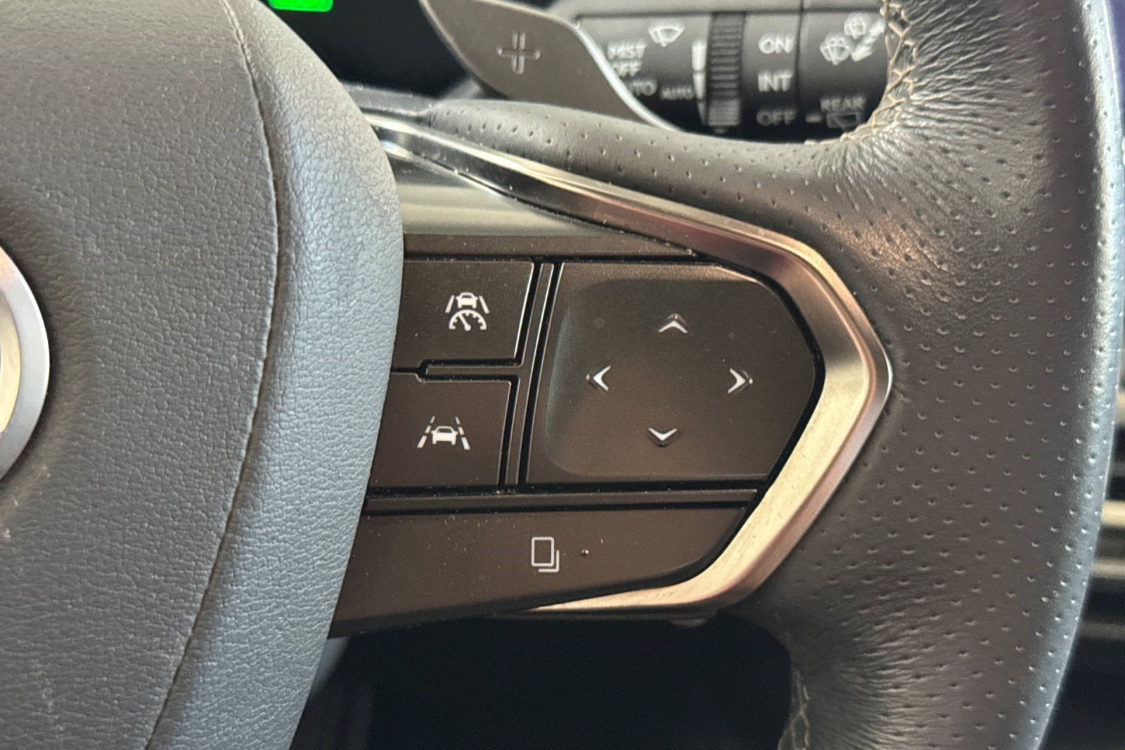 Certified 2023 Lexus RX 500h F Sport w/ Accessory Package (Z1) AWD/4WD image 31