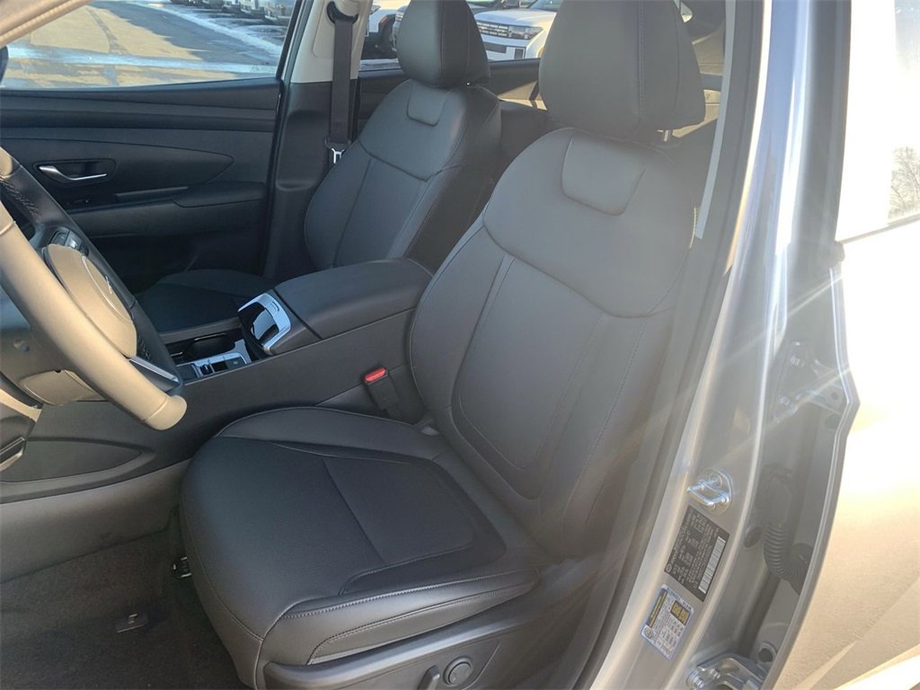 New 2025 Hyundai Tucson SEL image 11