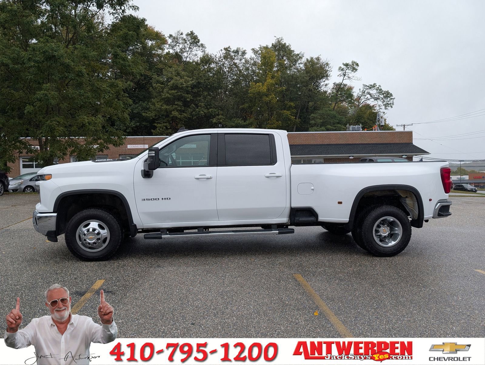Certified 2024 Chevrolet Silverado 3500 LT w/ All Star Edition image 6