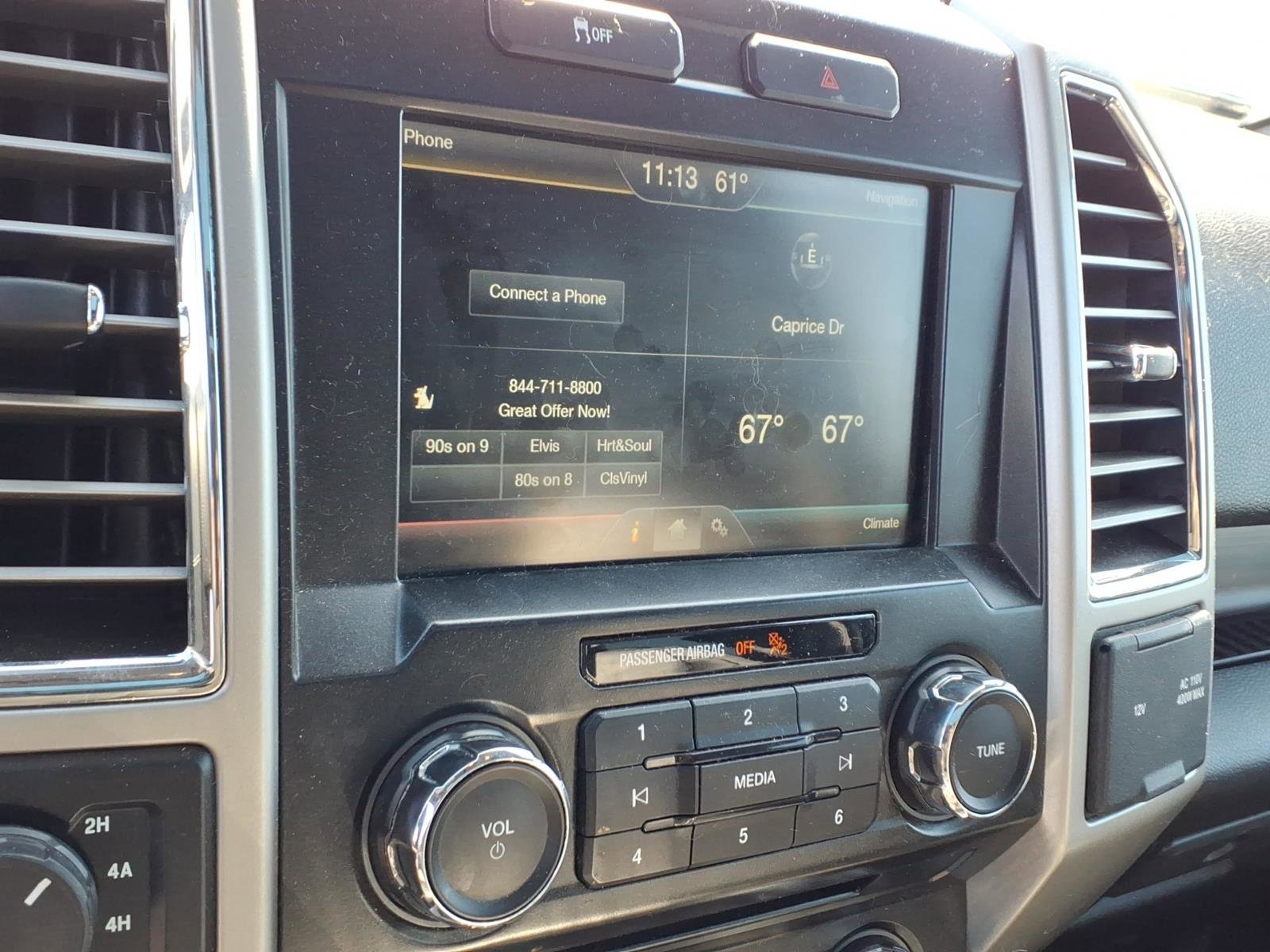 Used 2015 Ford F150 Lariat image 11