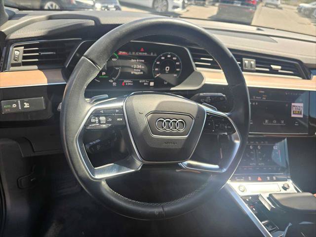 Used 2024 Audi Q8 e-tron Premium Plus AWD/4WD image 26