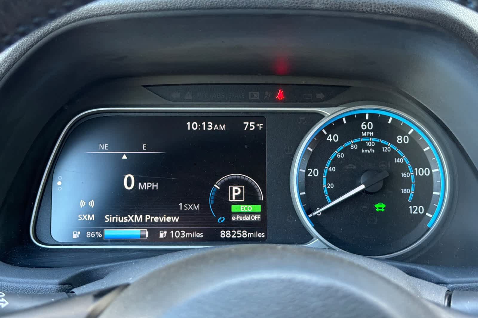 Used 2018 Nissan Leaf SV w/ SV Technology Package FWD image 27