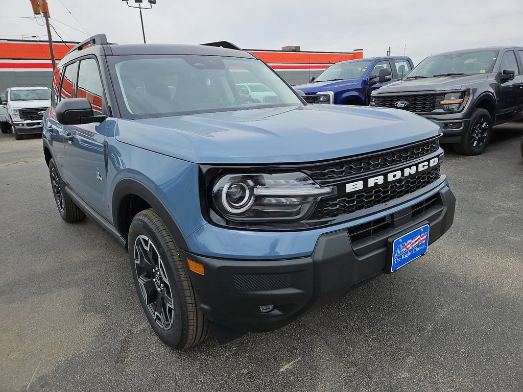 New 2026 Ford Bronco Sport Outer Banks AWD/4WD image 2