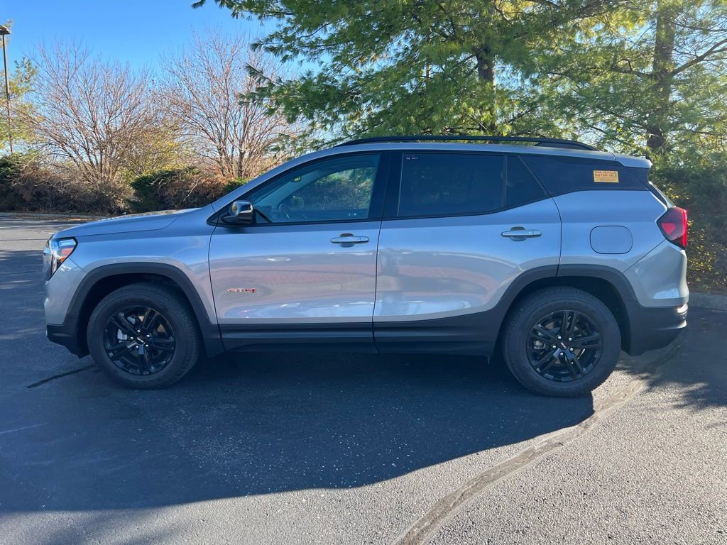 Used 2023 GMC Terrain AT4 w/ Tech Package image 3