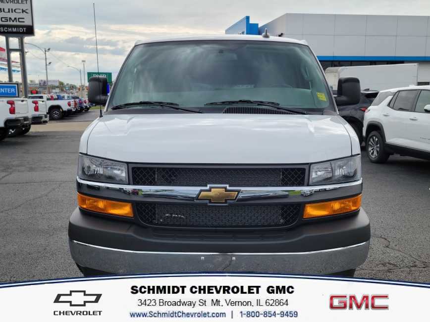 New 2025 Chevrolet Express 2500 w/ Driver Convenience Package video 2
