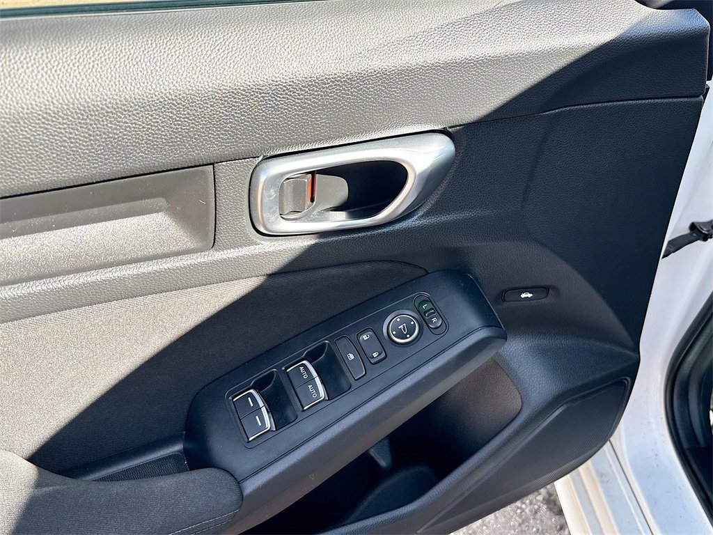 Used 2024 Honda Civic Sport image 17