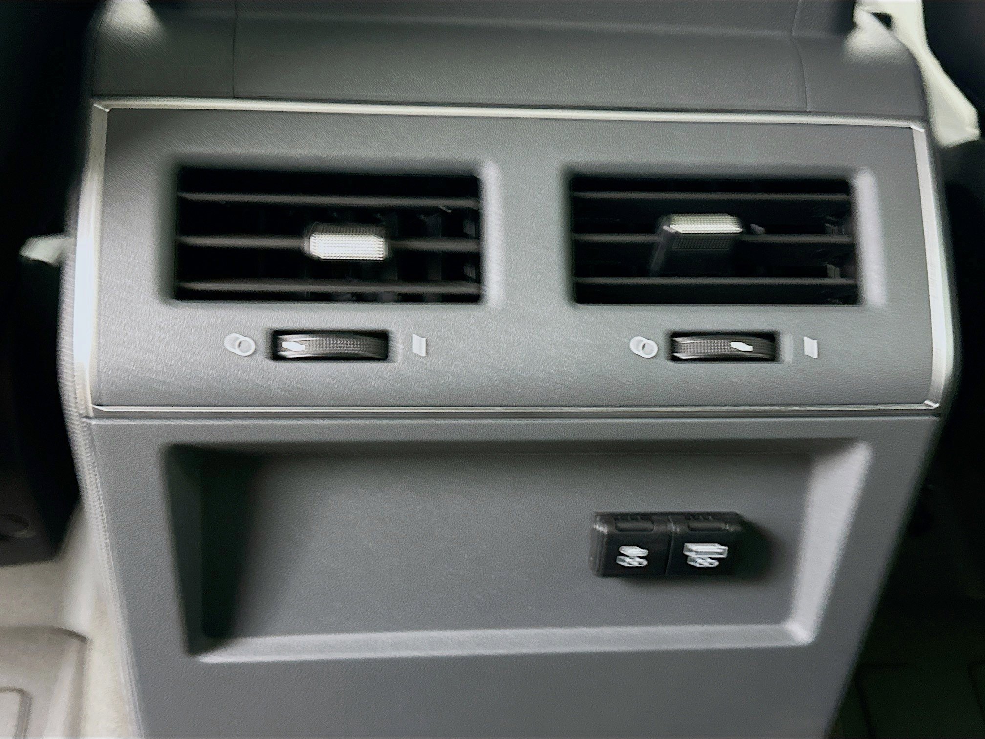 New 2025 INEOS Grenadier Fieldmaster Edition image 37