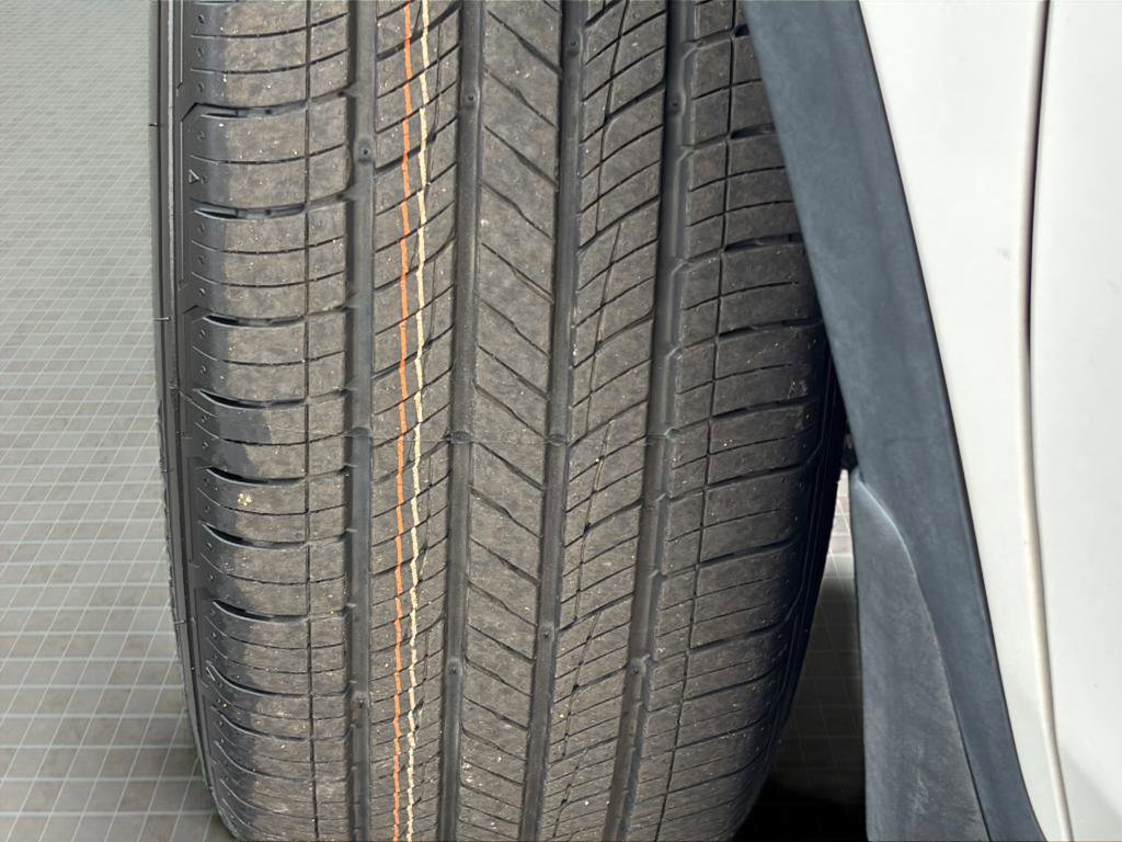 Used 2025 Honda Ridgeline Sport image 11