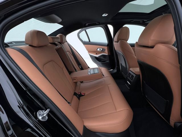 Certified 2023 BMW 330i xDrive Sedan w/ Premium Package AWD/4WD image 16