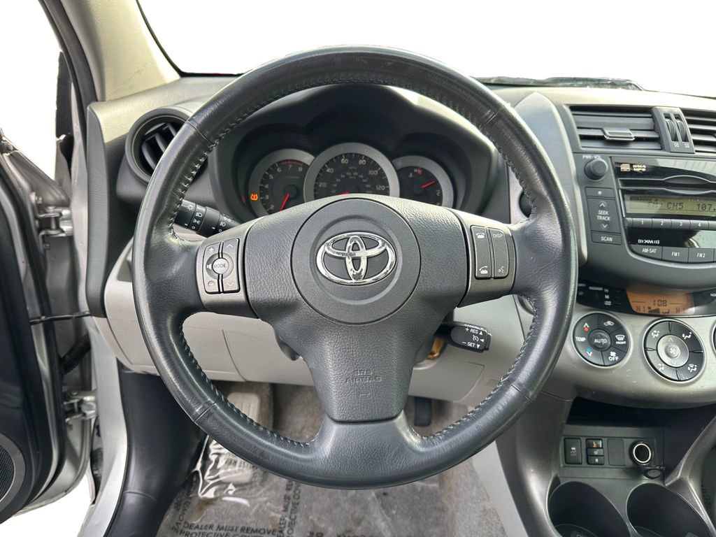 Used 2011 Toyota RAV4 Limited image 12