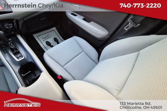 Used 2022 Honda HR-V LX image 14