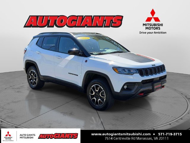 Used 2025 Jeep Compass Trailhawk