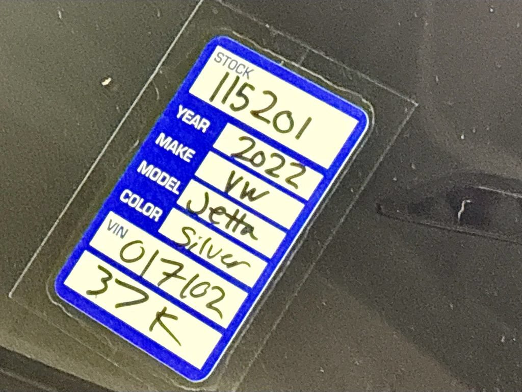 Certified 2022 Volkswagen Jetta SE FWD image 25