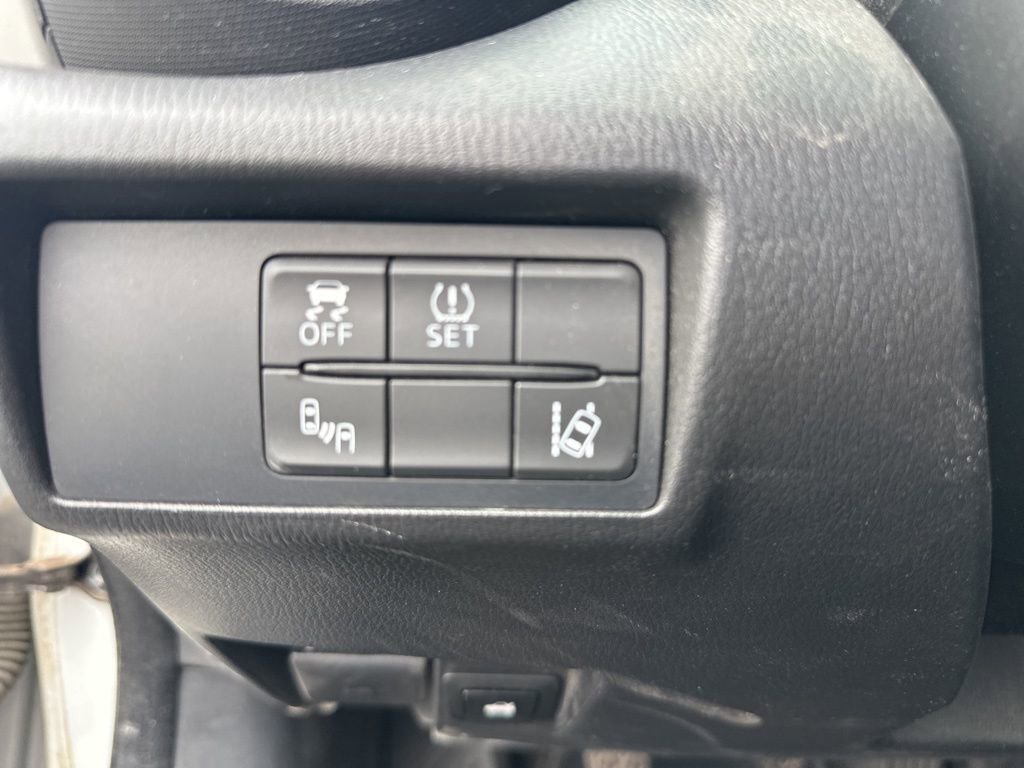 Used 2017 MAZDA MX-5 Miata RF Grand Touring image 14