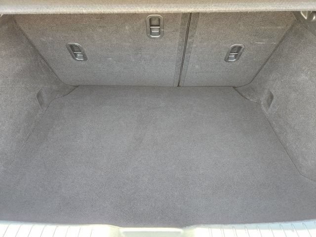 Used 2025 MAZDA MAZDA3 s Sport FWD image 32