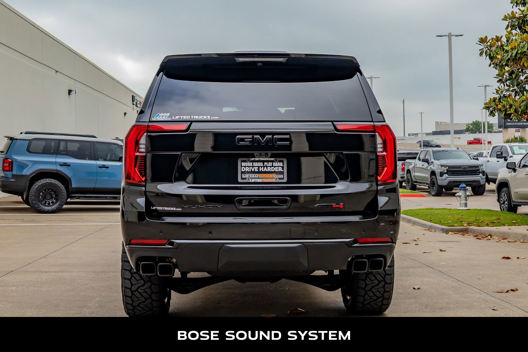 Used 2026 GMC Yukon AT4 Ultimate AWD/4WD image 8
