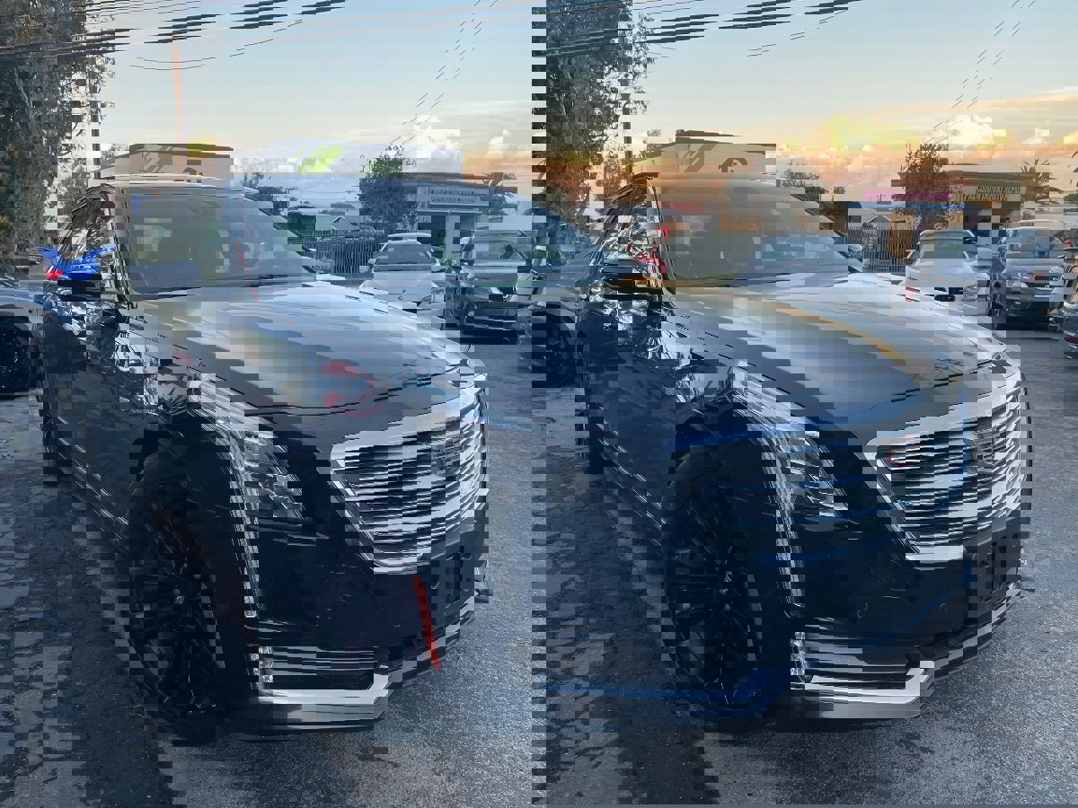 Used 2016 Cadillac CT6 Platinum image 3