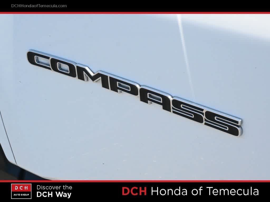 Used 2024 Jeep Compass Sport AWD/4WD image 7
