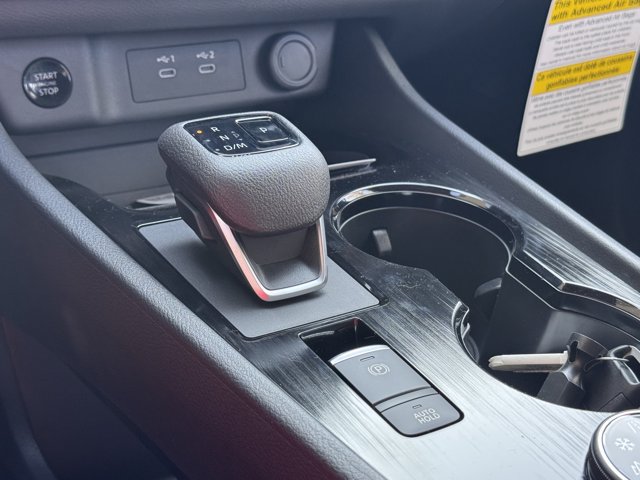 New 2025 Nissan Rogue SV AWD/4WD image 32