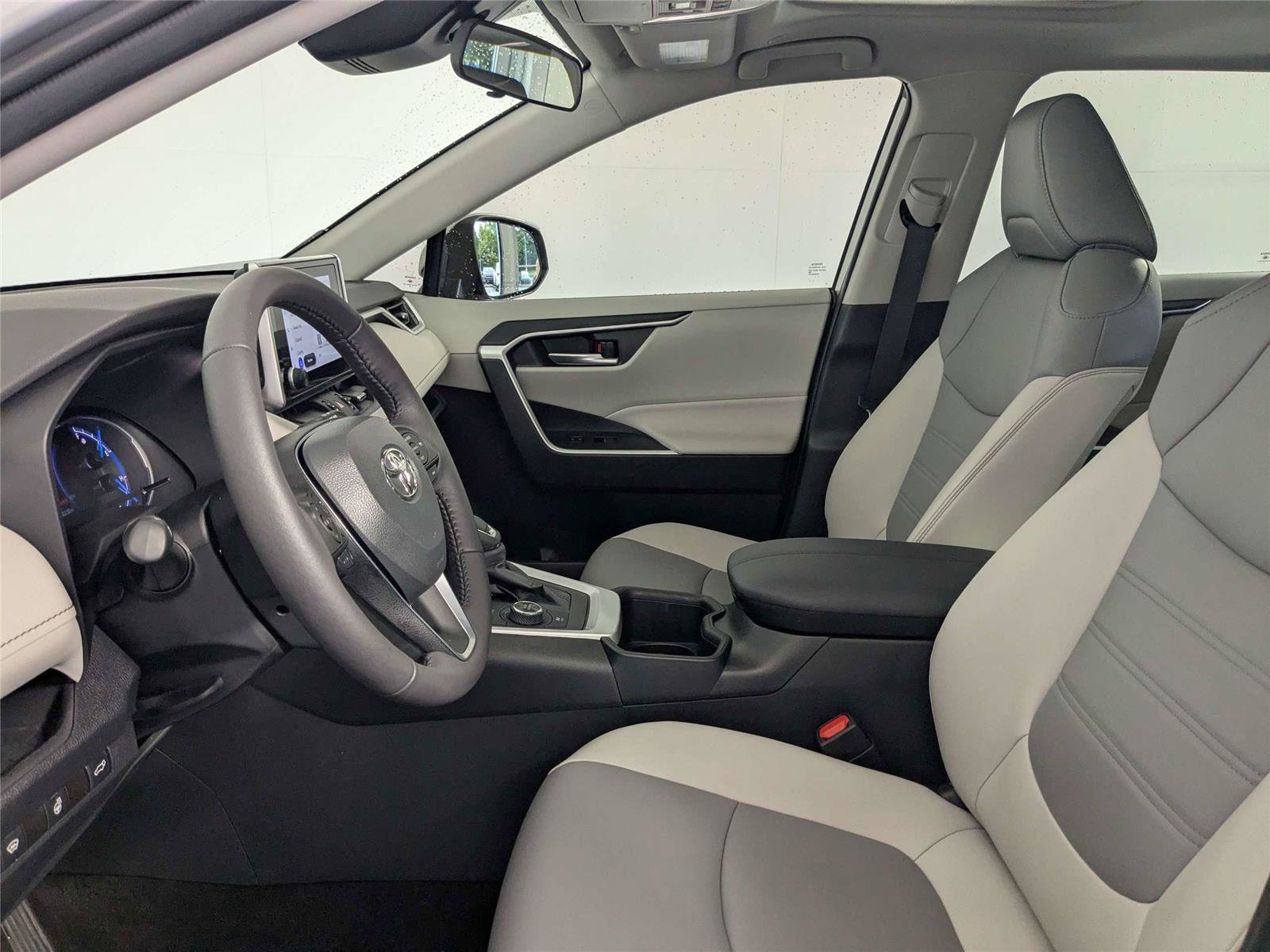 Certified 2023 Toyota RAV4 XLE Premium AWD/4WD image 11