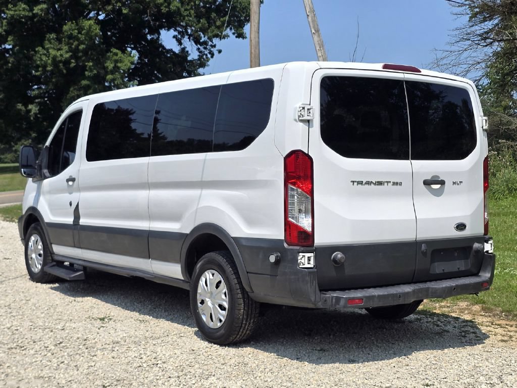 Used 2015 Ford Transit 350 XLT RWD image 4