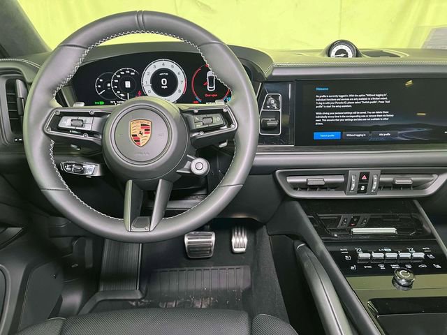 New 2026 Porsche Cayenne GTS image 28