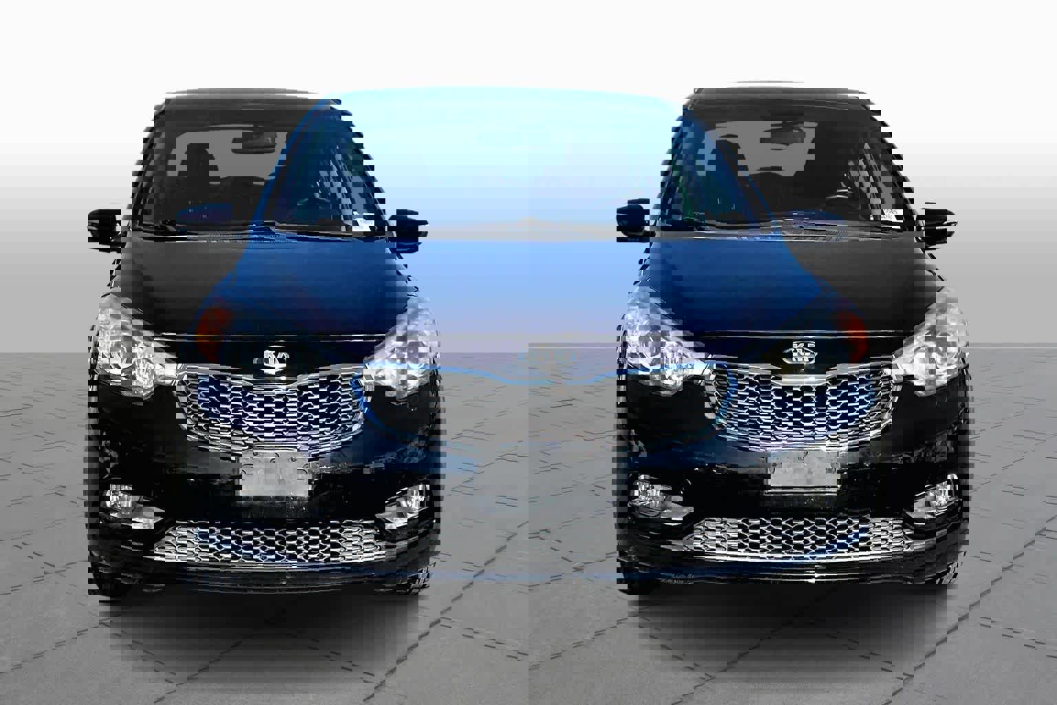 Used 2016 Kia Forte EX image 4