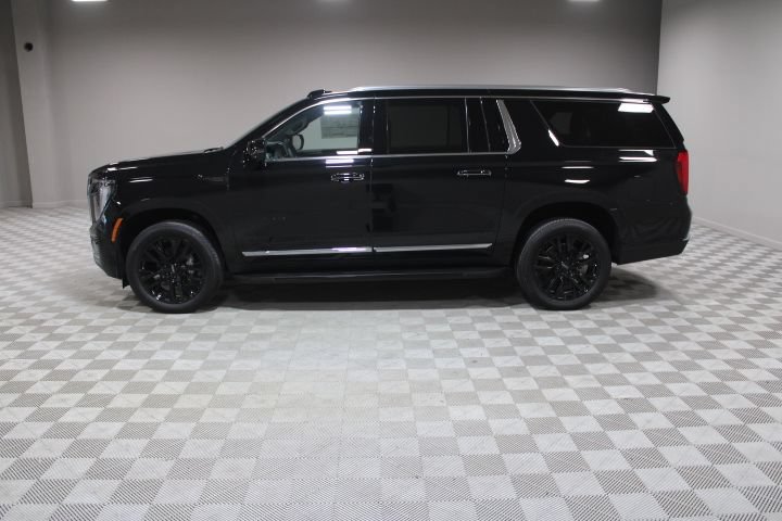 New 2026 GMC Yukon XL Elevation w/ Elevation Premium Package AWD/4WD image 9