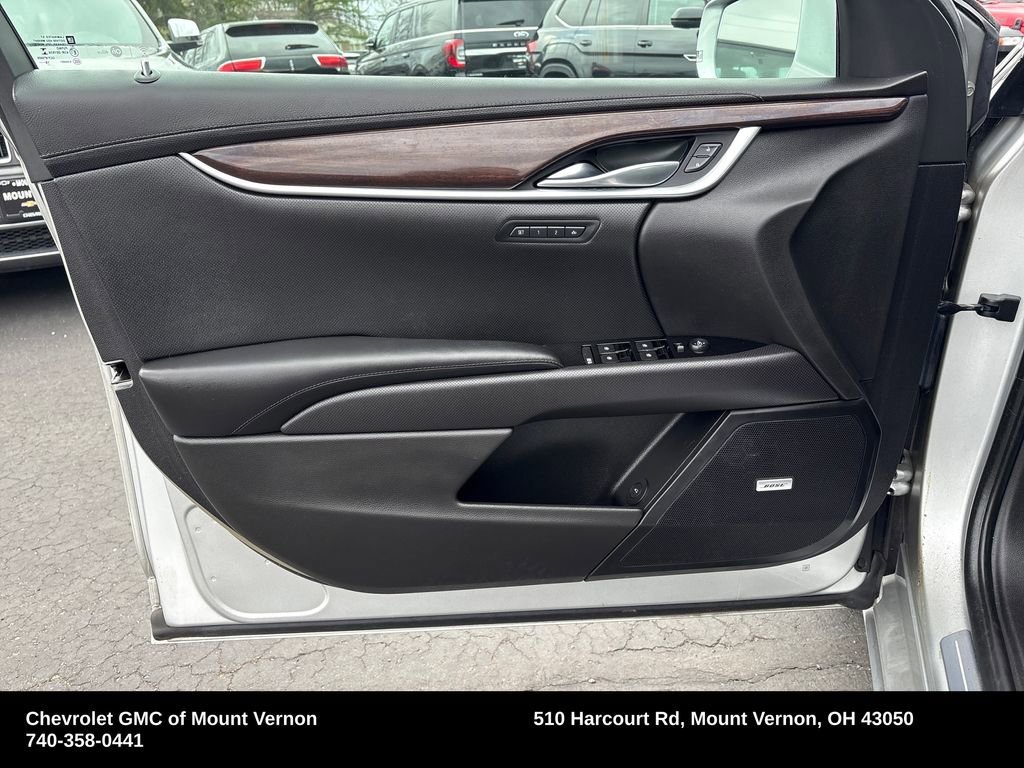 Used 2017 Cadillac XTS Luxury image 13