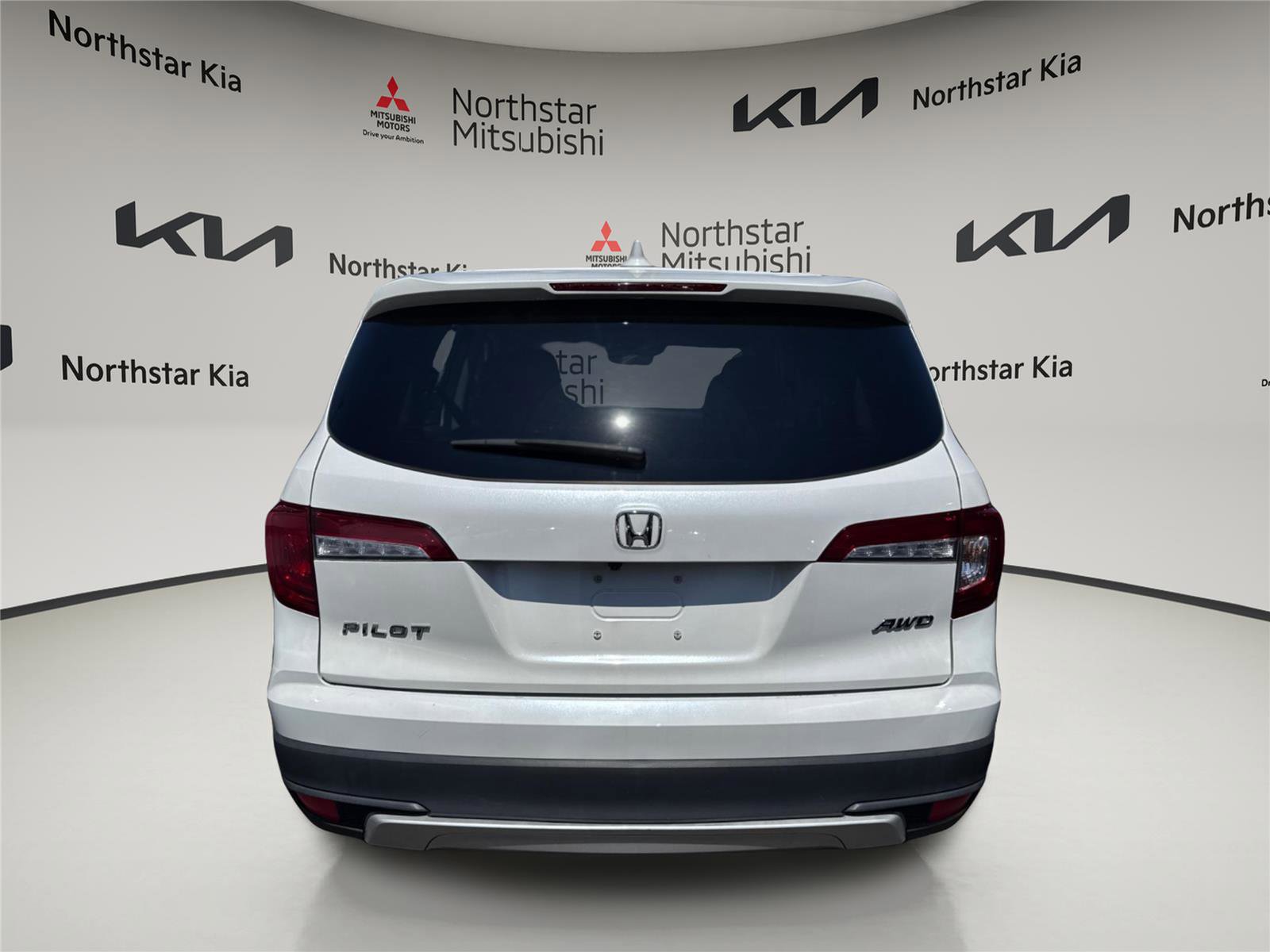 Used 2022 Honda Pilot EX-L image 3