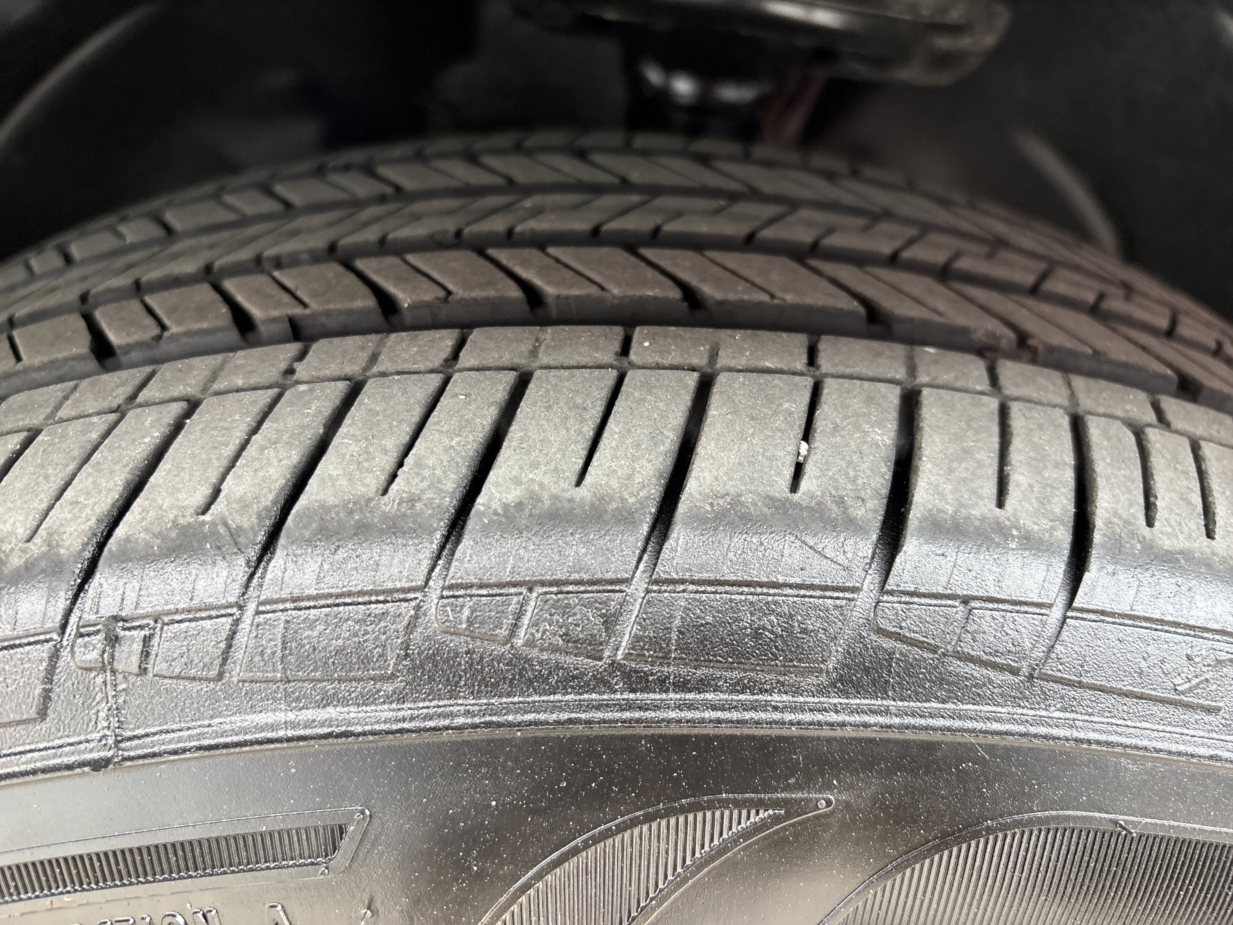 Used 2025 MAZDA CX-50 AWD 2.5 S w/ Premium Package image 12