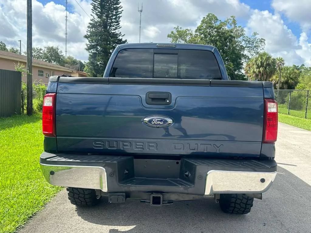 Used 2016 Ford F250 Lariat w/ Lariat Ultimate Package AWD/4WD image 6