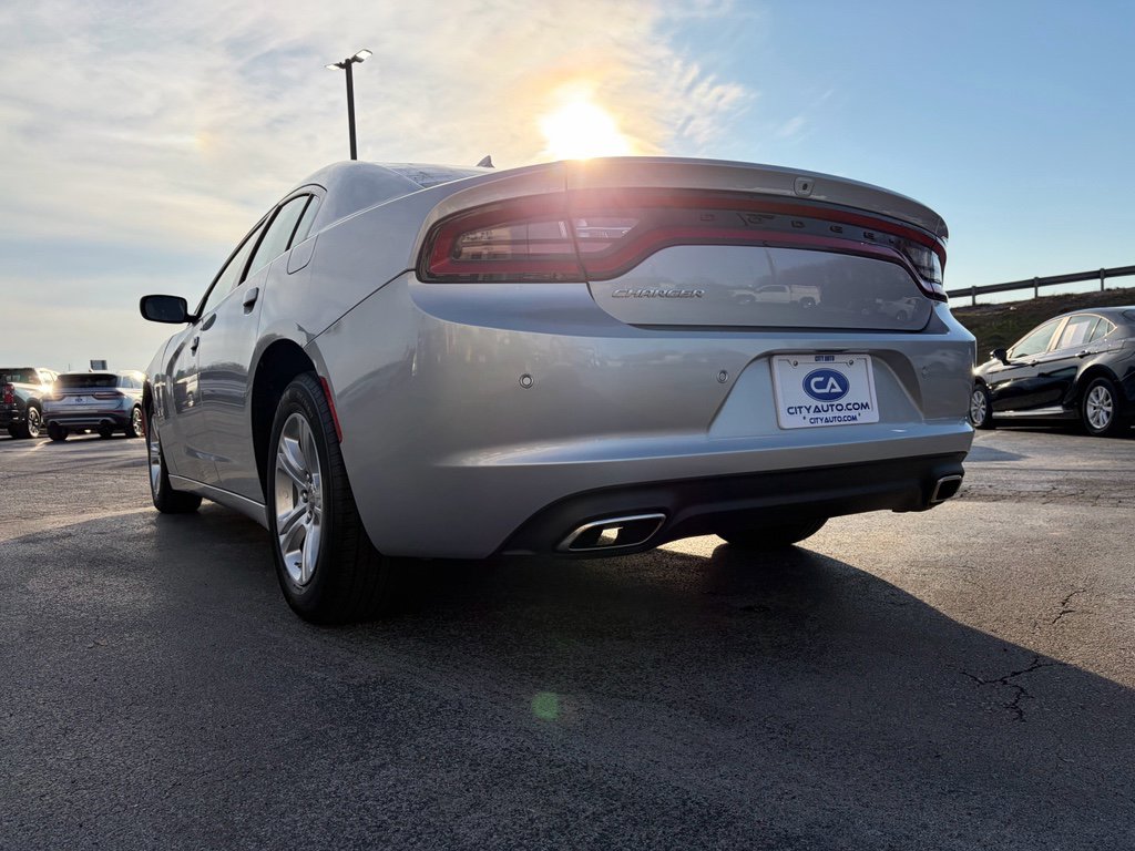 Used 2023 Dodge Charger SXT image 5