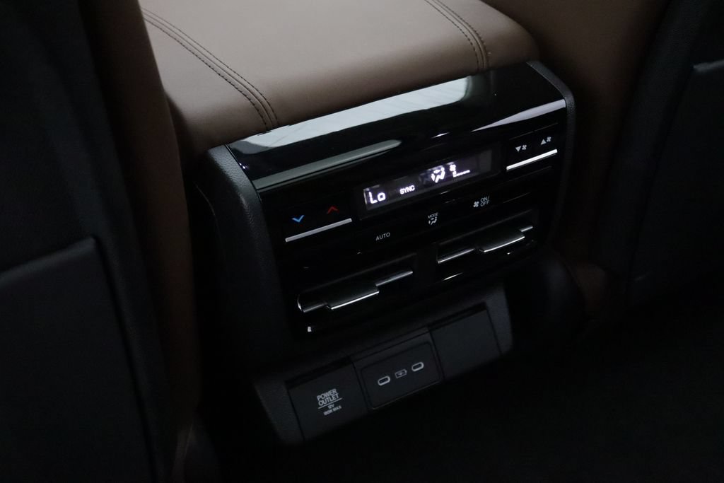 Certified 2026 Acura MDX w/ Technology Package AWD/4WD image 12