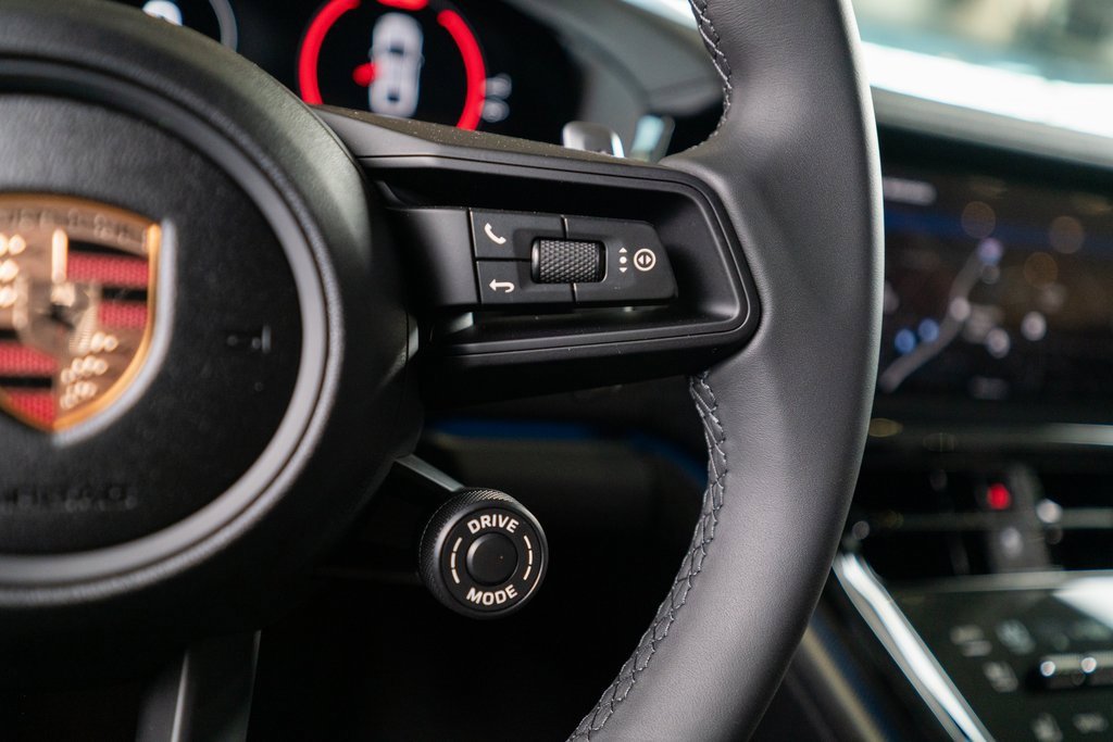 New 2025 Porsche Panamera 4 image 35