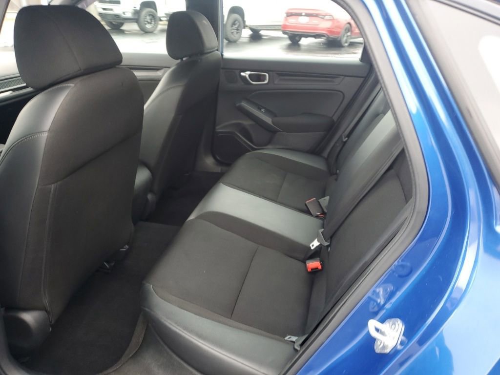 Used 2023 Honda Civic Sport image 25