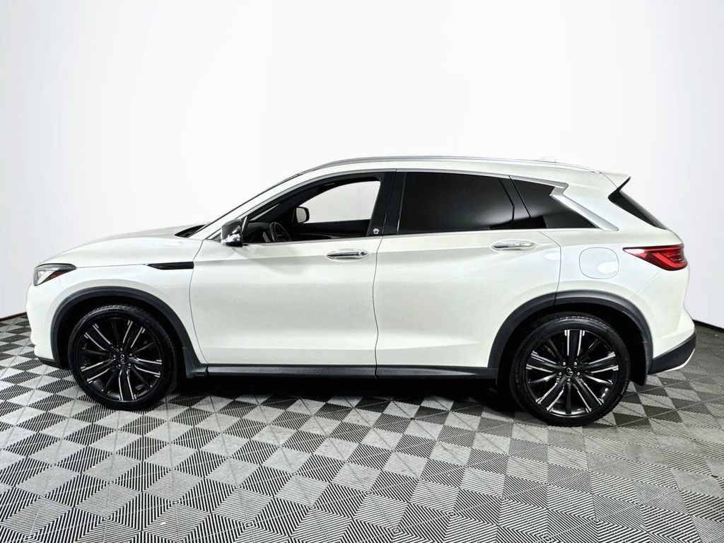 Used 2022 INFINITI QX50 Luxe w/ Appearance Package AWD/4WD image 4
