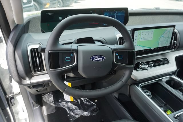 New 2027 Ford Expedition Active RWD image 14