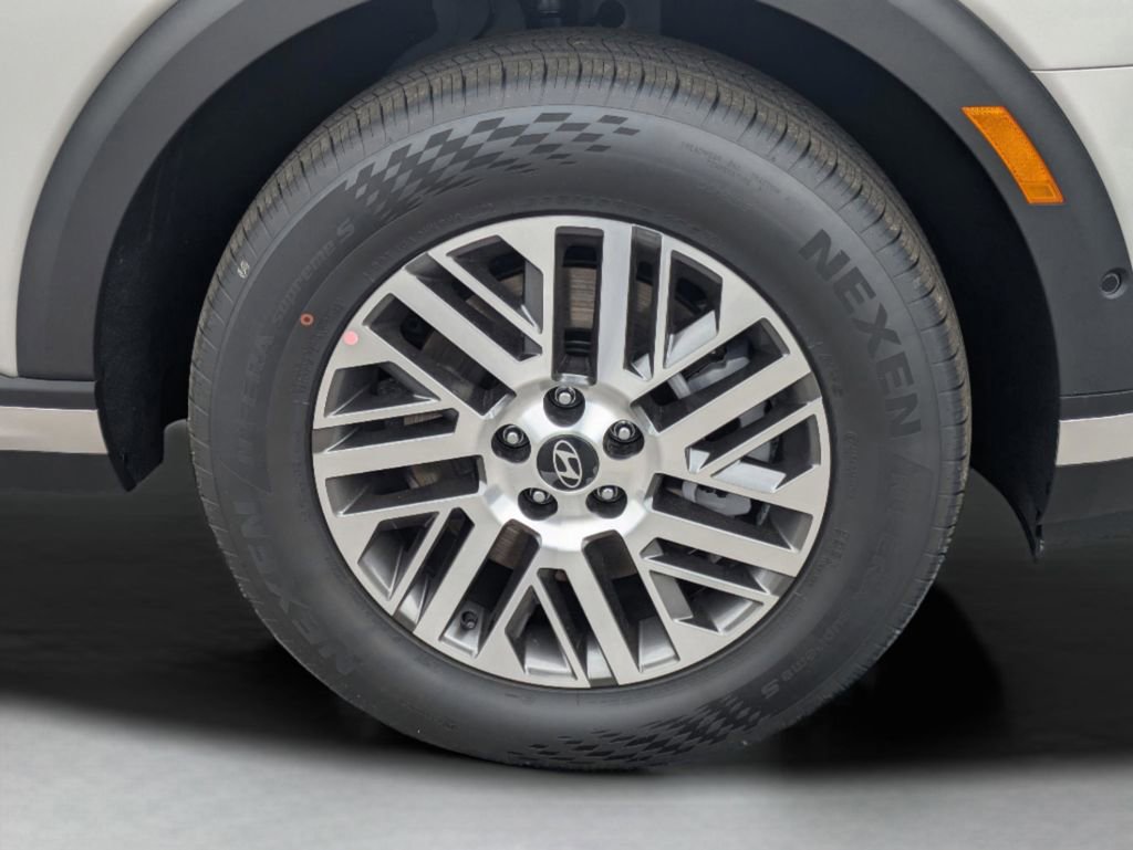 Certified 2026 Hyundai Palisade SEL FWD image 28