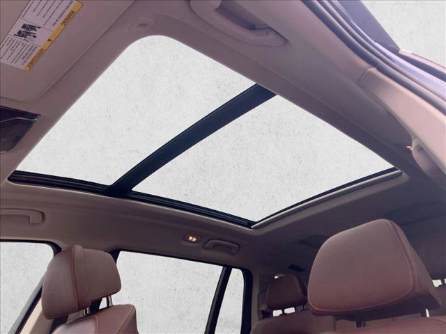 Used 2020 BMW X7 xDrive40i w/ Premium Package image 16