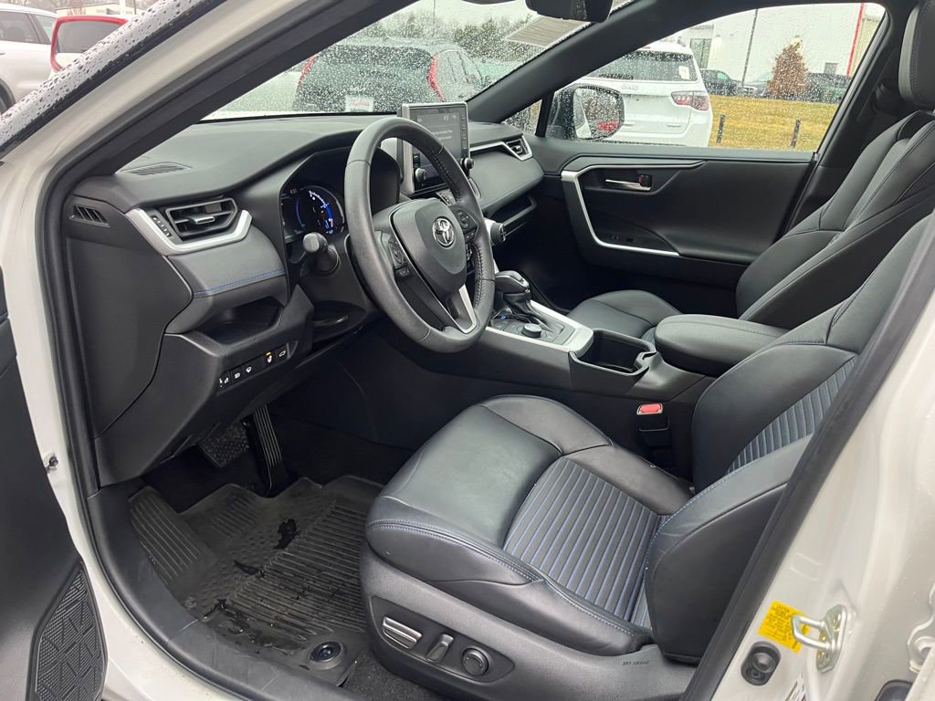 Used 2022 Toyota RAV4 XSE w/ XSE Grade Weather Package image 12