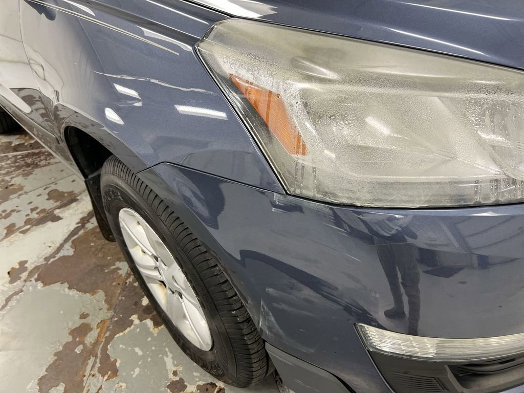 Used 2014 Chevrolet Traverse LS FWD image 31