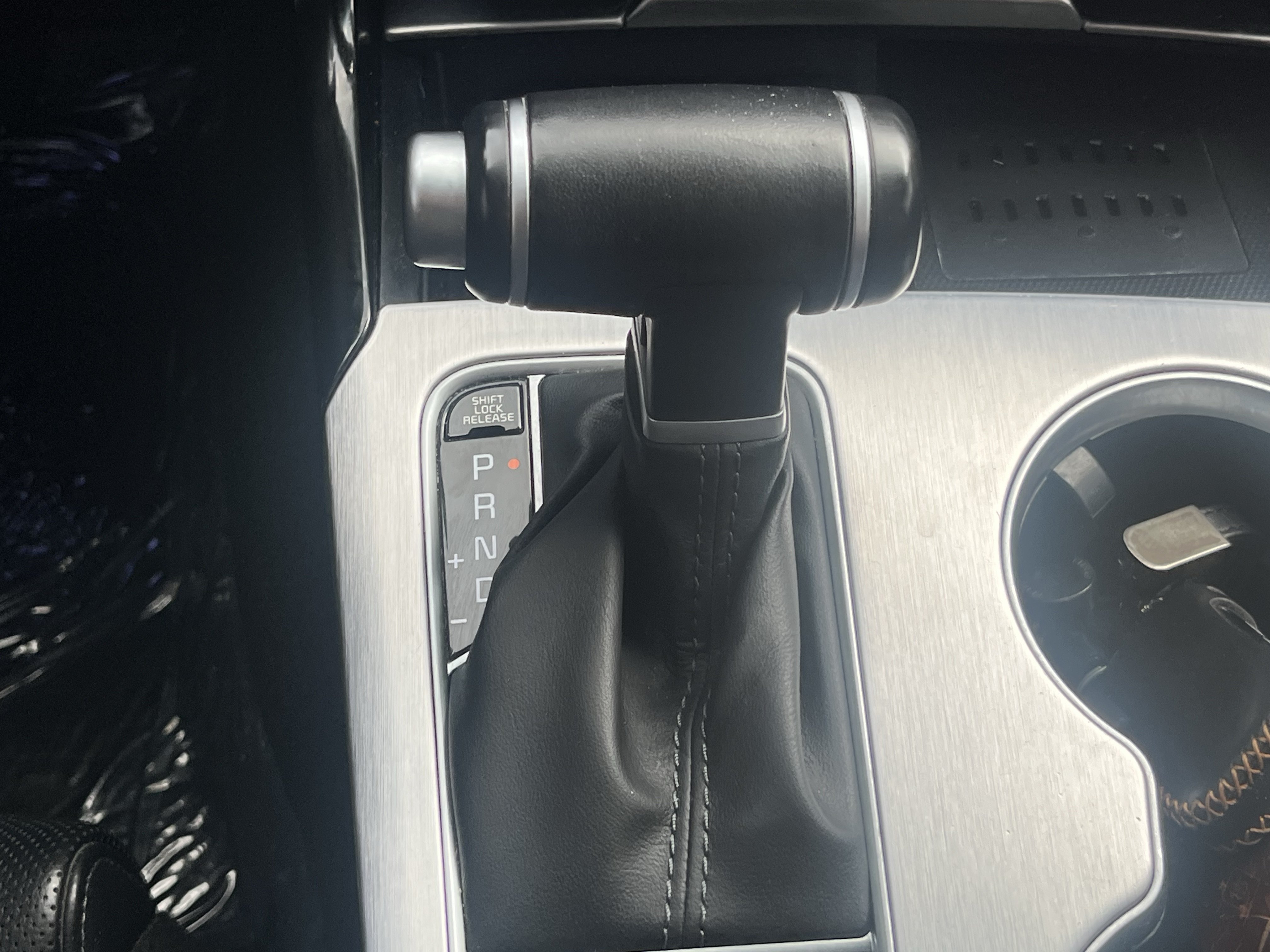 Used 2022 Kia Stinger GT1 RWD image 21