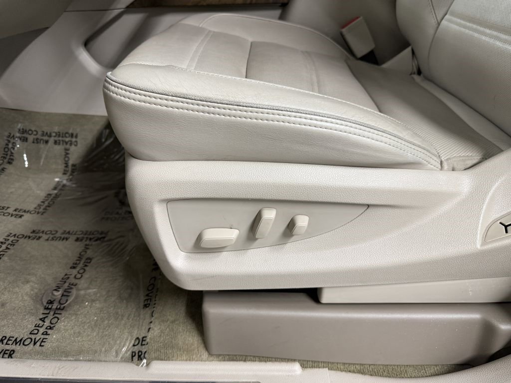 Used 2019 GMC Yukon Denali w/ Denali Ultimate Package image 13